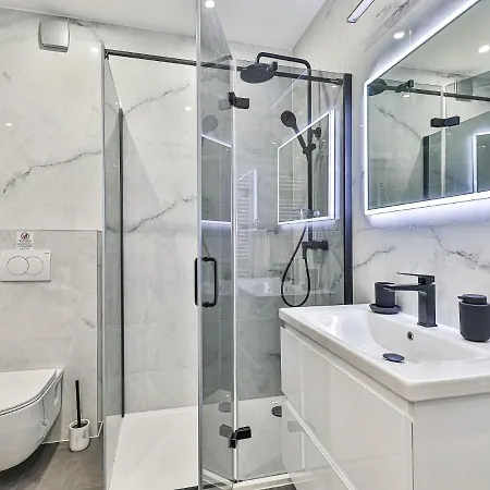 Silvana By Interhome سبليت